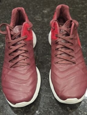 Nike Roshe Tiempo Maroon Leather Sneakers with Red Accents men's Size 13